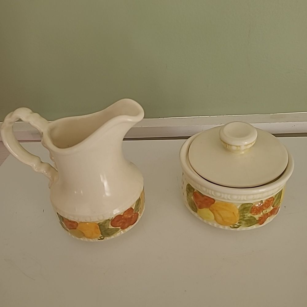 Metlox Creamer and Sugar Set